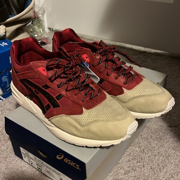 Asics Gel Saga H41VK 2628 Shoes Sneakersnew burgundy Christmas Pack Mens Sz 12